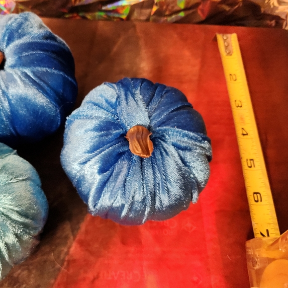 Set of three decorative pumpkins, blue - Picture 6 of 6
